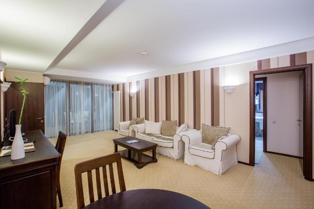 Alpin Resort Hotel - Apartamentele 2403-2404- Proprietate Administrata De Gazda Privata Poiana Brasov Ngoại thất bức ảnh
