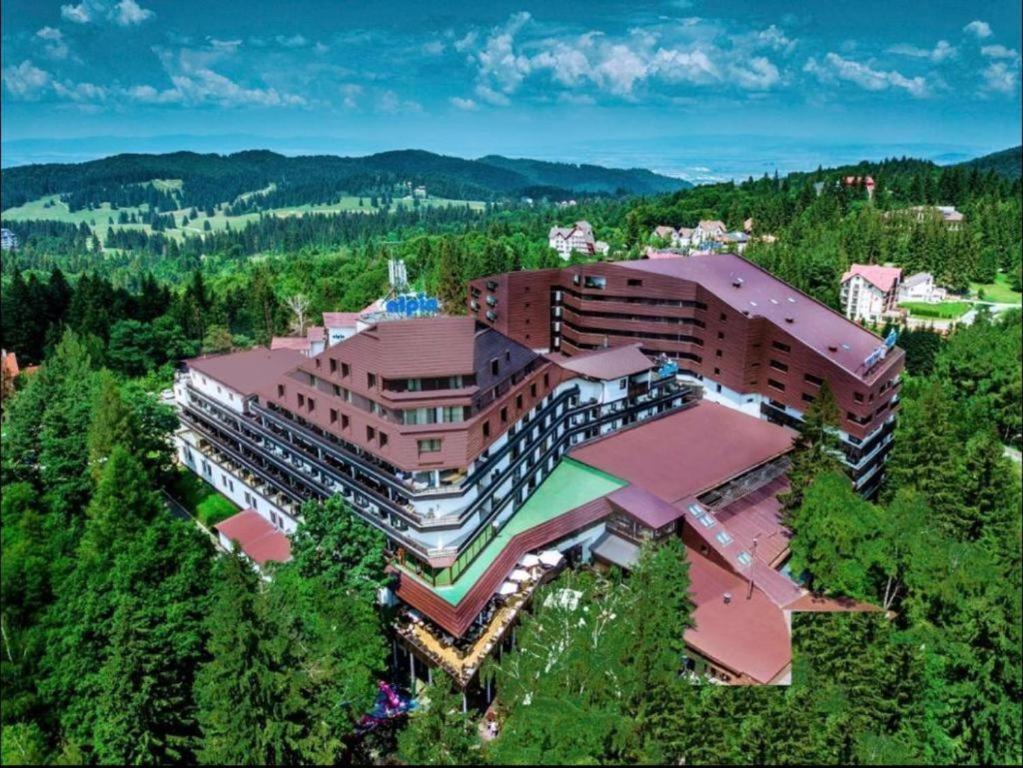 Alpin Resort Hotel - Apartamentele 2403-2404- Proprietate Administrata De Gazda Privata Poiana Brasov Ngoại thất bức ảnh